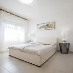 Zdenka Apartman *
