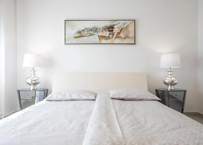 Zdenka Apartman